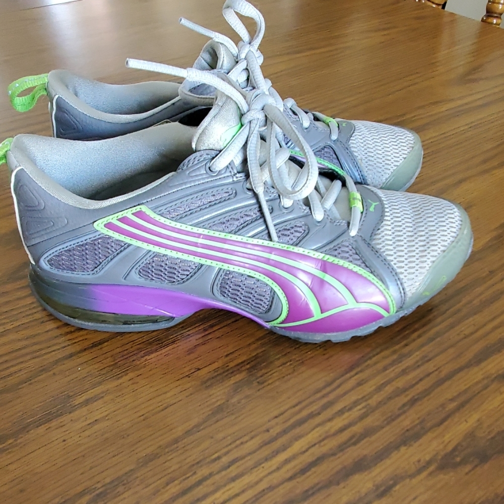 Puma Sneakers